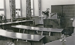 Einweihung der Volksschule im Jahr 1955